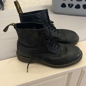 Mens doc Martin leather boots